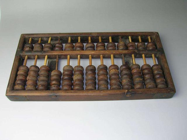 鐵算算盤一肖中特免費資料，揭秘彩票預(yù)測的秘密，揭秘彩票預(yù)測秘密，鐵算算盤一肖中特免費資料揭秘