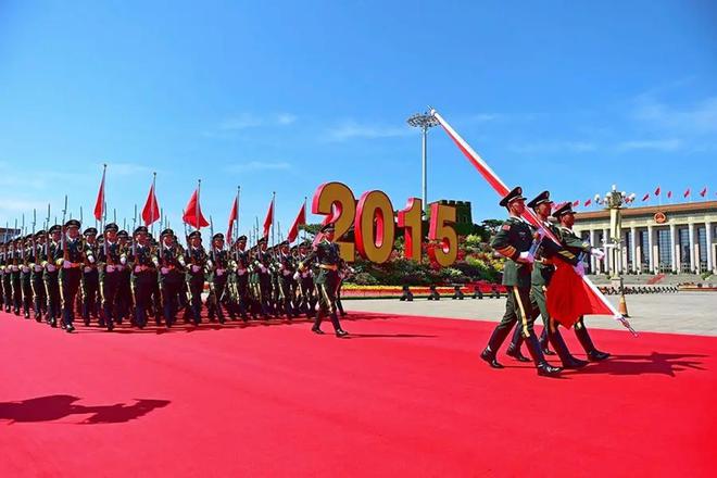 抗戰(zhàn)閱兵70周年視頻回顧，歷史記憶與時(shí)代力量，抗戰(zhàn)閱兵70周年視頻回顧，歷史記憶與時(shí)代力量的交匯
