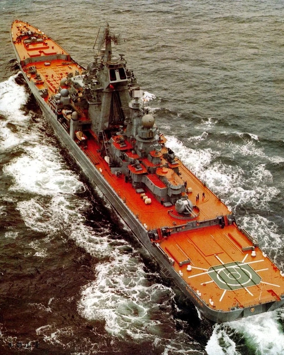中國版基洛夫級(jí)巡洋艦，探索未來海上霸主之路，中國版基洛夫級(jí)巡洋艦，未來海上霸主之路的探索