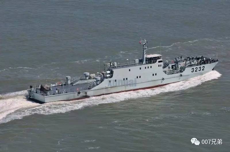 揭秘中國(guó)海軍的得力干將——074A型登陸艦，揭秘中國(guó)海軍的得力干將，074A型登陸艦戰(zhàn)力解析
