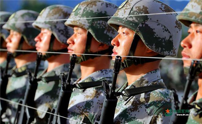 中國先進(jìn)軍事力量，展現(xiàn)新時代的國防實力，中國先進(jìn)軍事力量，展現(xiàn)新時代的國防風(fēng)采