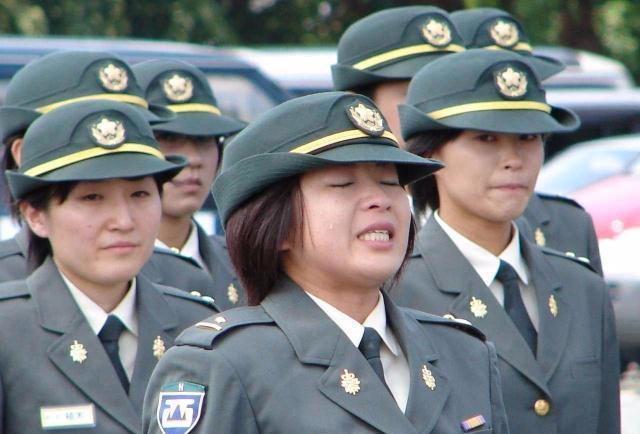 關(guān)于日本海軍與中國海軍之間的實(shí)力對比——一個(gè)深入的分析，日本海軍與中國海軍實(shí)力對比深度解析