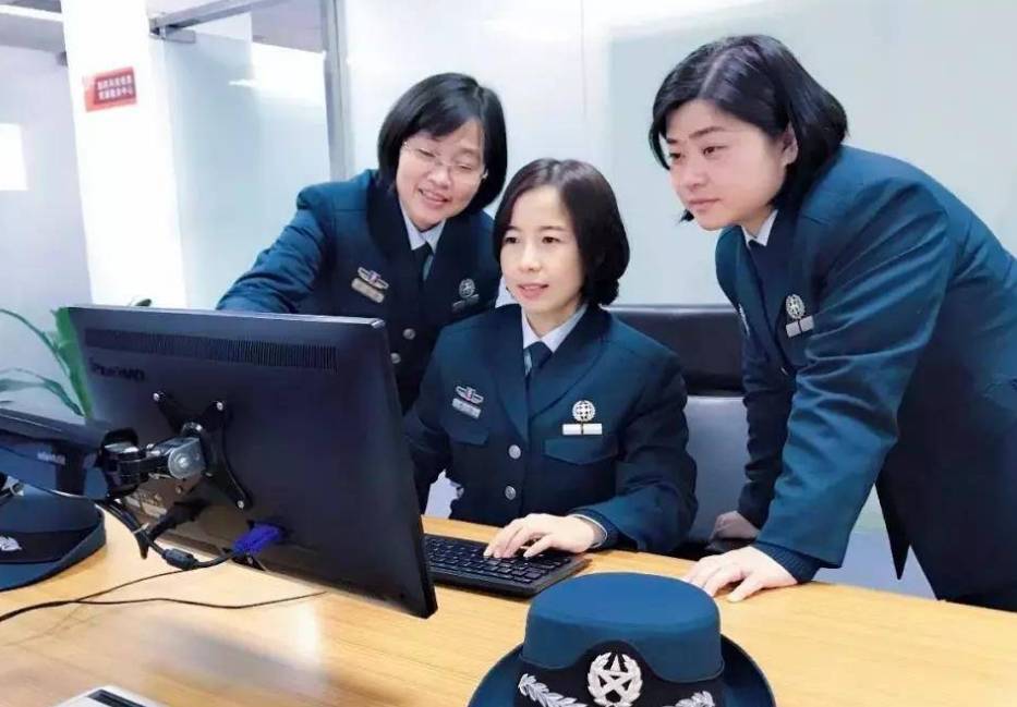 部隊(duì)文職離職率高的原因探究，部隊(duì)文職離職率高的原因深度分析