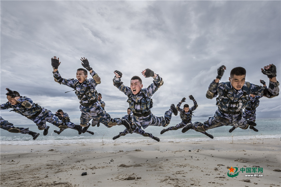 最新軍事圖片高清壁紙，展現(xiàn)現(xiàn)代軍事力量之美，現(xiàn)代軍事力量之美，高清壁紙軍事圖片展示