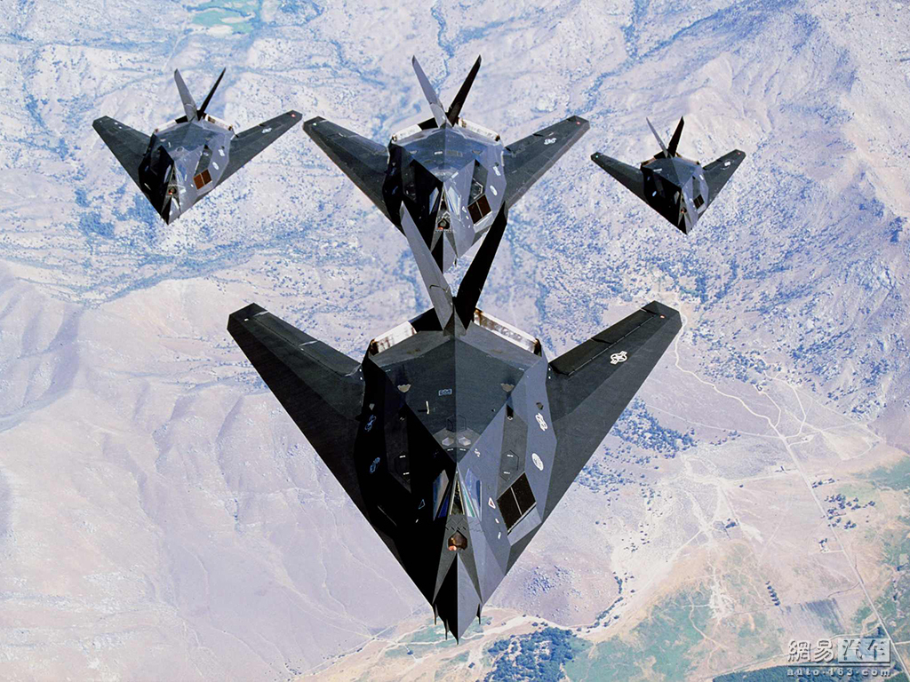 揭秘F-117隱形戰(zhàn)斗機，空戰(zhàn)傳奇的先驅之作，F(xiàn)-117隱形戰(zhàn)斗機，空戰(zhàn)傳奇的先驅揭秘