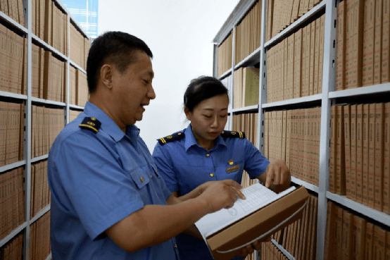 揭秘未來(lái)幸運(yùn)之門(mén)，2025年天天開(kāi)好彩資料全解析，揭秘未來(lái)幸運(yùn)之門(mén)，2025年天天開(kāi)好彩資料解析手冊(cè)