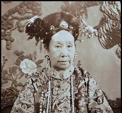 揭秘劉伯溫精準(zhǔn)一肖的神秘面紗，劉伯溫精準(zhǔn)預(yù)測生肖之謎揭秘