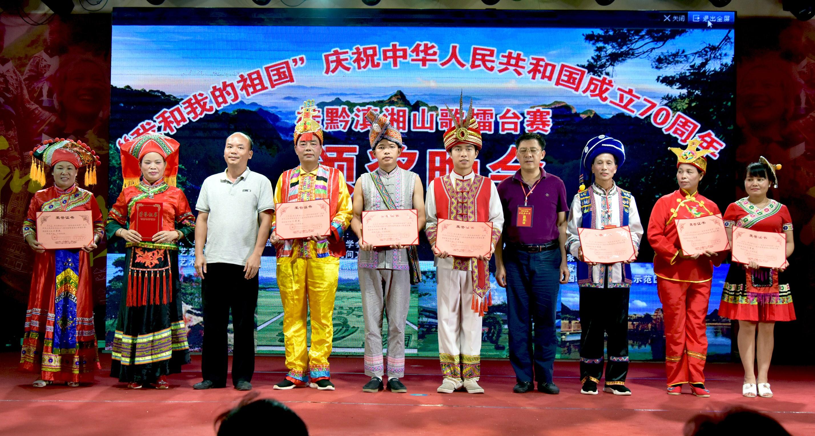 王中王免費四肖選一肖，揭秘真相與策略，王中王免費四肖選一肖，真相揭秘與策略探討