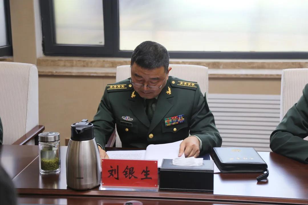 部隊(duì)每日新聞講評稿子，部隊(duì)每日新聞講評概覽，最新動態(tài)與要點(diǎn)解析
