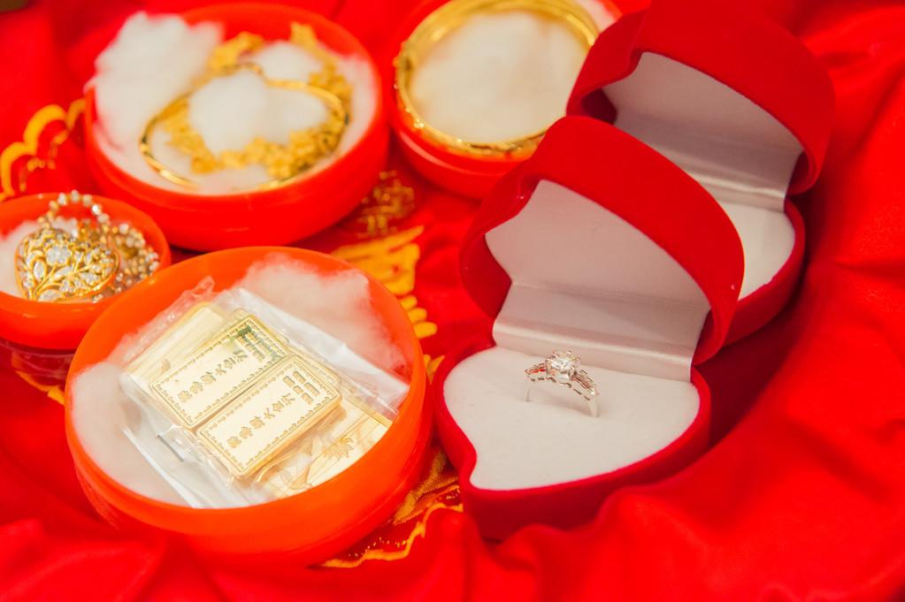 揭秘?cái)?shù)字背后的傳奇人物，王中王一肖的獨(dú)特魅力與成長(zhǎng)之路（400500），揭秘?cái)?shù)字傳奇人物王中王一肖的獨(dú)特魅力與成長(zhǎng)軌跡（40萬(wàn)背后的故事）