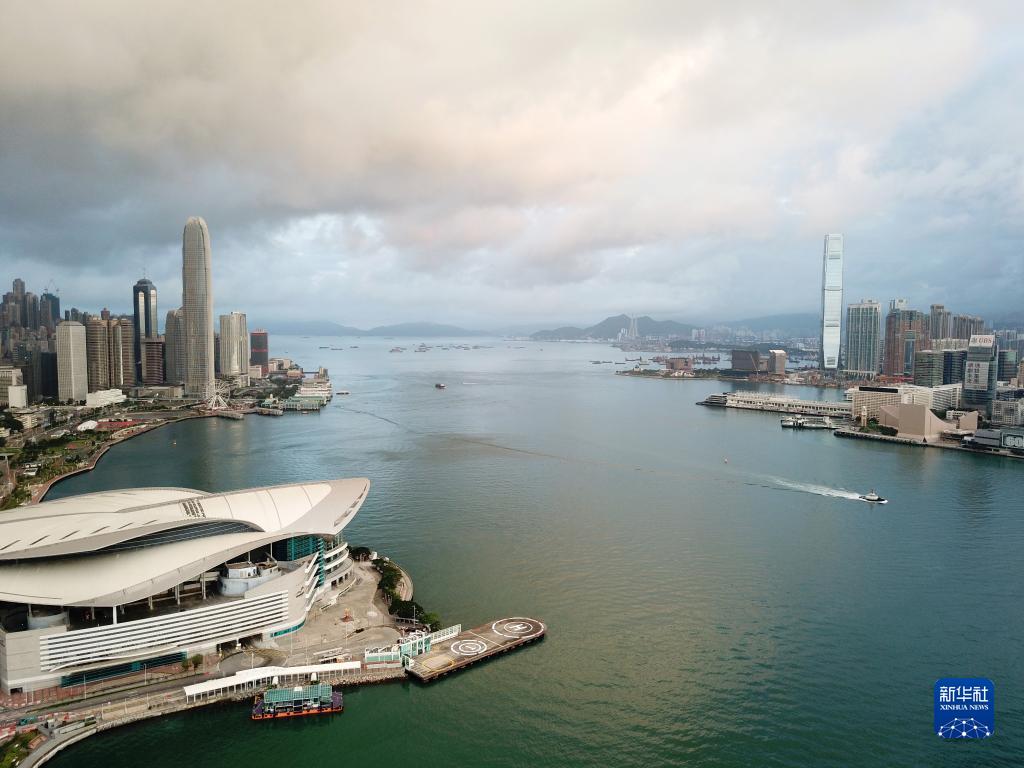 香港期期準(zhǔn)正版資料，探索與解析，香港期期準(zhǔn)正版資料深度解析與探索