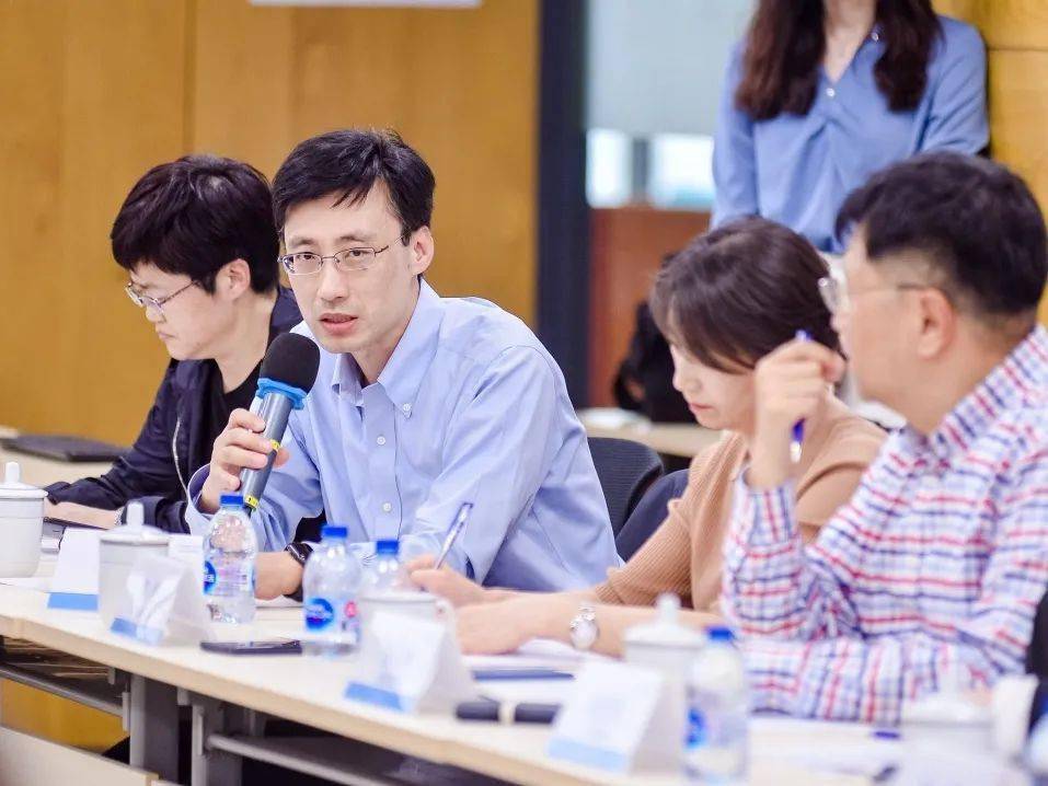 王中王一肖中持嗎？深度解析背后的故事與真相，揭秘王中王一肖背后的故事與真相，深度解析與真相探討