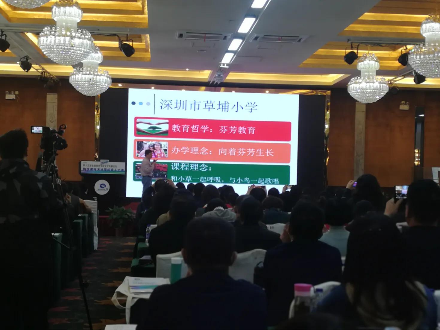 芳草地免費資料論壇——探索、分享與成長的聚集地，芳草地免費資料論壇，探索、分享與成長的樂園