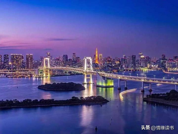 澳門正版精準(zhǔn)預(yù)測，探索未來彩票行業(yè)的機(jī)遇與挑戰(zhàn)，澳門正版預(yù)測揭秘彩票行業(yè)未來機(jī)遇與挑戰(zhàn)