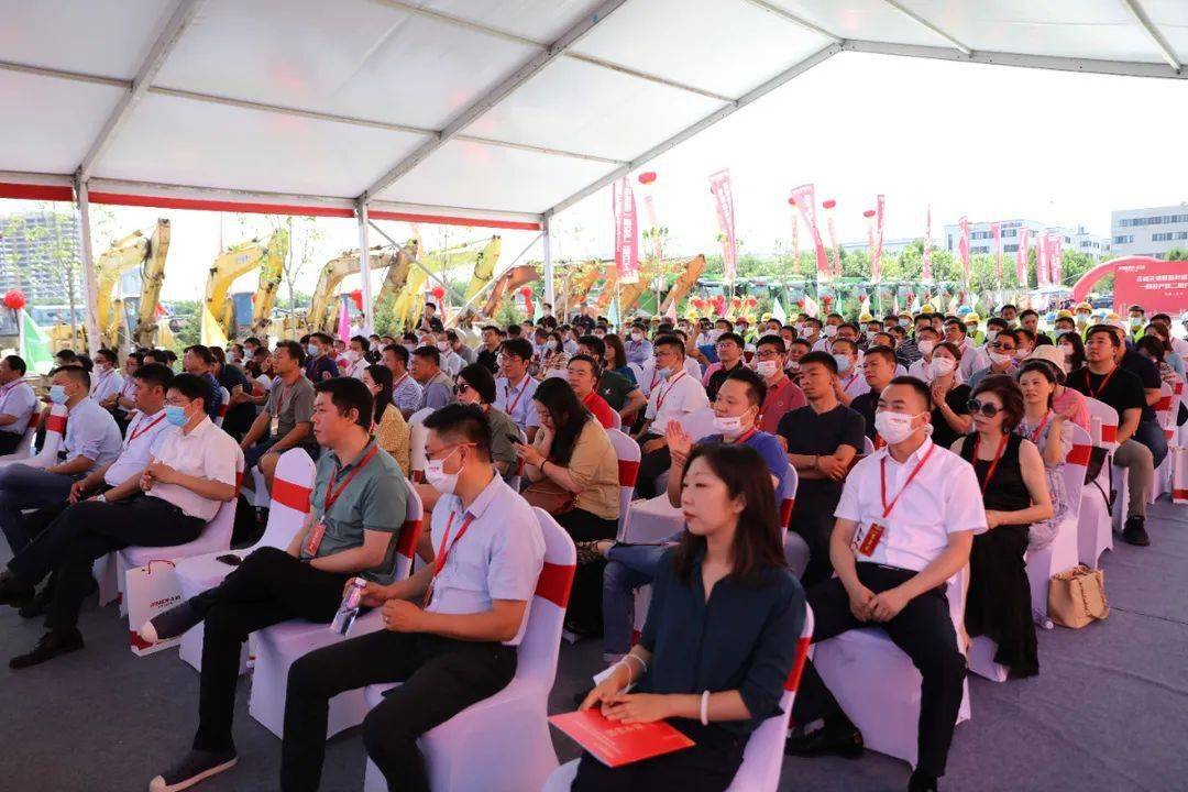 新澳門最精準(zhǔn)正最精準(zhǔn)龍門——探索澳門的魅力與機(jī)遇，澳門魅力與機(jī)遇探索，新澳門最精準(zhǔn)龍門