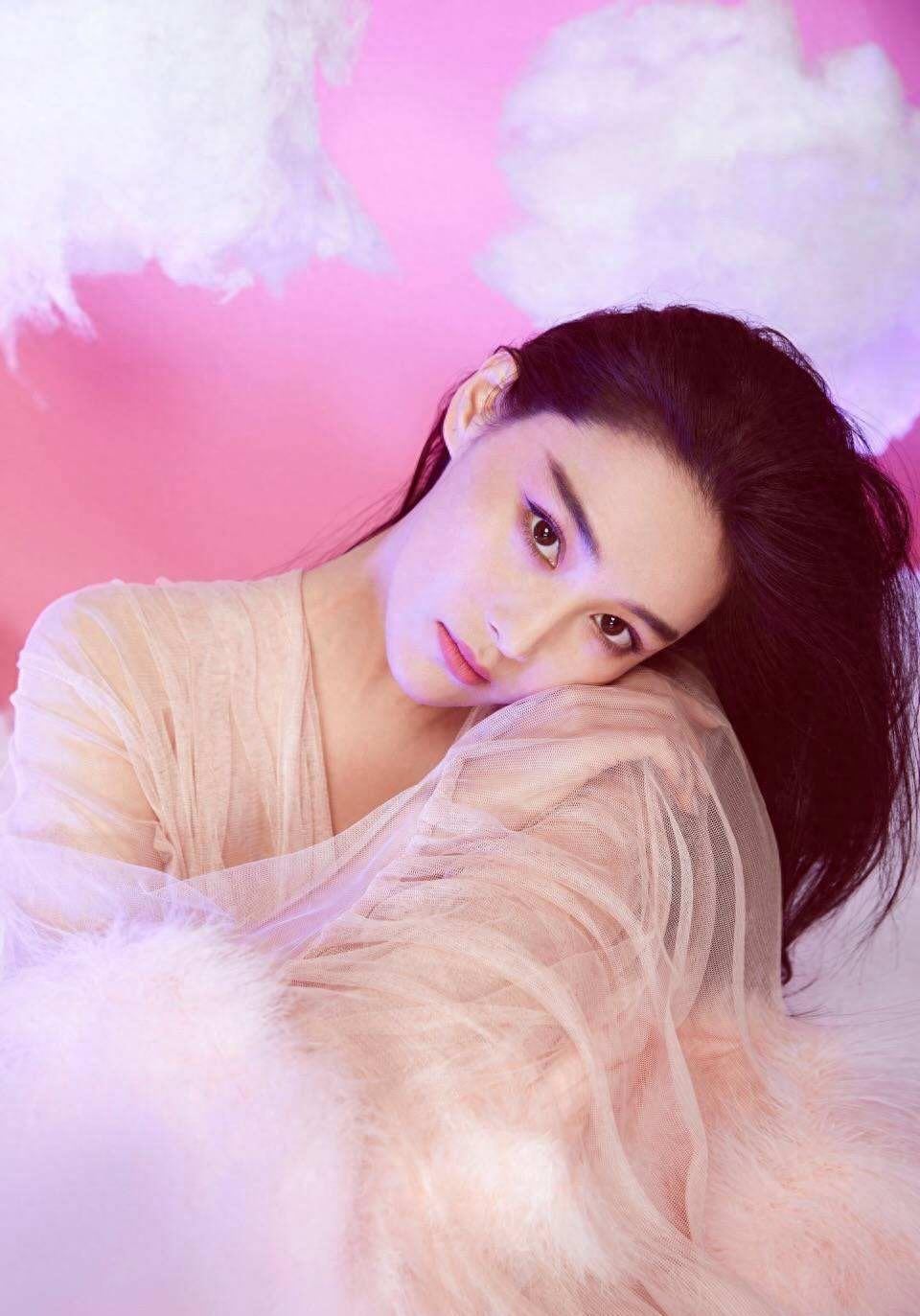 張馨予個人資料及簡介，揭開女神的神秘面紗，探尋年齡背后的故事，張馨予個人資料揭秘，女神背后的故事與真實年齡探尋