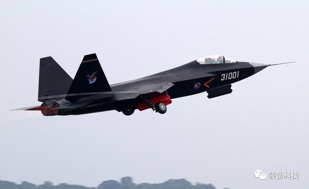 殲-31，窩囊并非事實(shí)，深度解析中國(guó)先進(jìn)戰(zhàn)機(jī)之潛力與挑戰(zhàn)，深度解析，殲-31的潛力與挑戰(zhàn)——中國(guó)先進(jìn)戰(zhàn)機(jī)的突破與前景