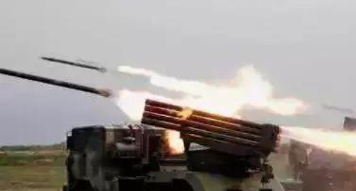 中國(guó)50種變態(tài)武器，揭示神秘面紗下的尖端科技力量，中國(guó)尖端科技力量揭秘，50種神秘變態(tài)武器展示