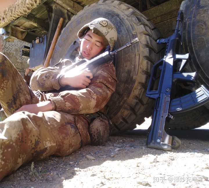 當(dāng)兵體力差會(huì)被退回來(lái)嗎？解析新兵體能訓(xùn)練與適應(yīng)過(guò)程，新兵體能訓(xùn)練與適應(yīng)過(guò)程解析，體力差會(huì)被退回嗎？