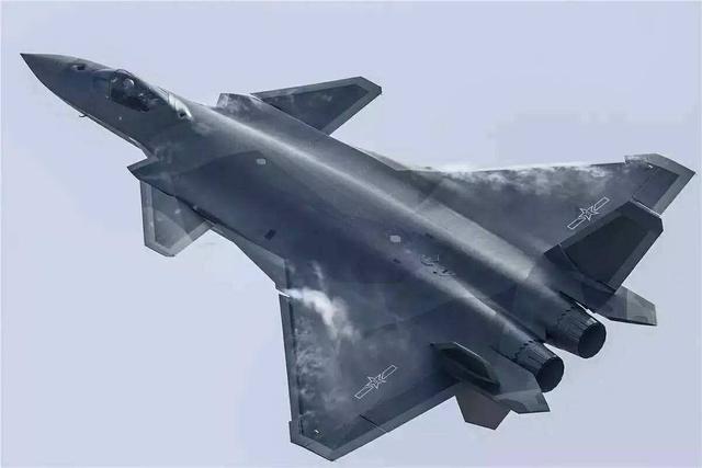 殲-20與F-22空中霸主之爭，性能對比與未來展望，殲-20與F-22空中霸主之爭，性能對比及未來展望