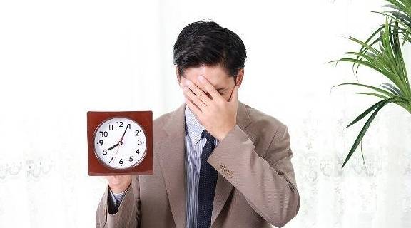 男人多久算正常時間——探究男性性行為持續(xù)時間之謎，男性性行為持續(xù)時間之謎，正常時間范圍探究